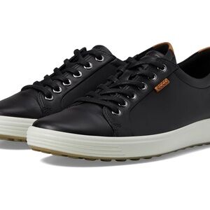 Ecco Black Leather Soft Sneaker - 9